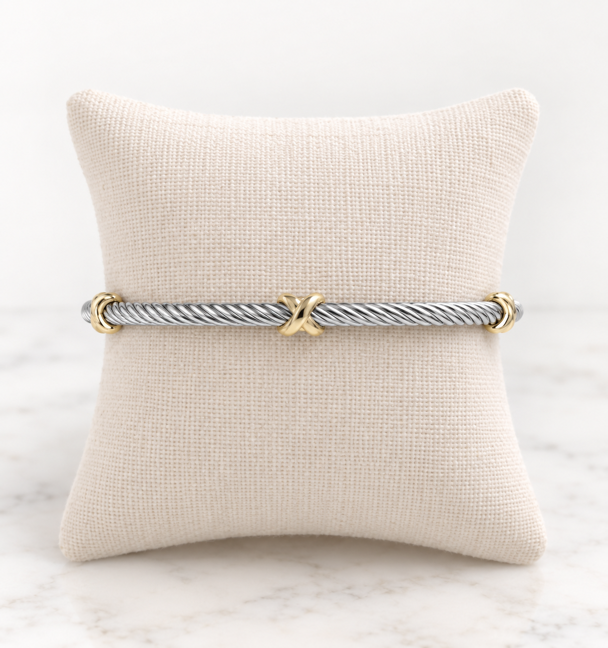 Single X Cuff